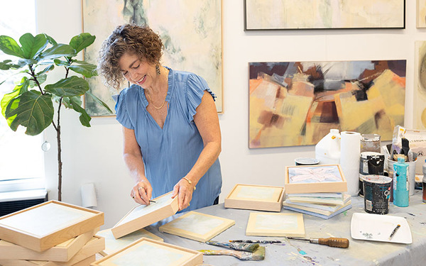 This Artist’s Secret to Creative Success? Organization