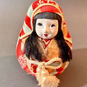 Nishiki Himedarma doll - Kimekomi ningyō